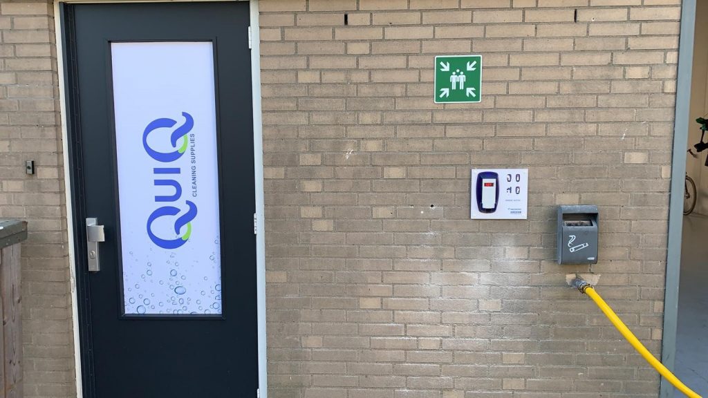 Quiq osmosewaterpunt aan de Satijnbloem in Rotterdam